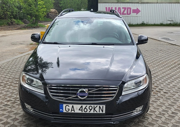 Volvo V70 cena 44900 przebieg: 207000, rok produkcji 2014 z Gdynia małe 106